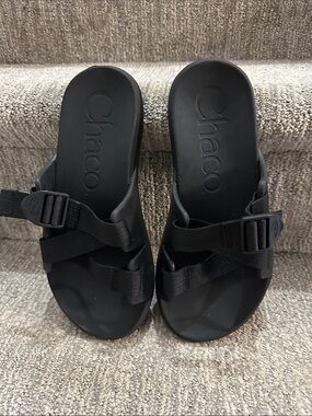 Chaco Black Slide Sandals with Buckle Straps